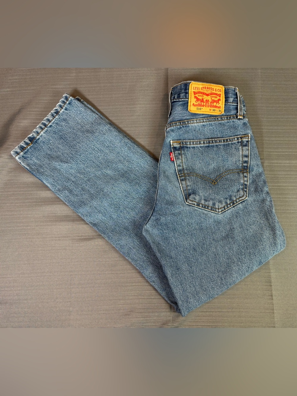 Levi’s 516 Classic Straight Leg Jeans W30 L30 Medium Stonewash Blue